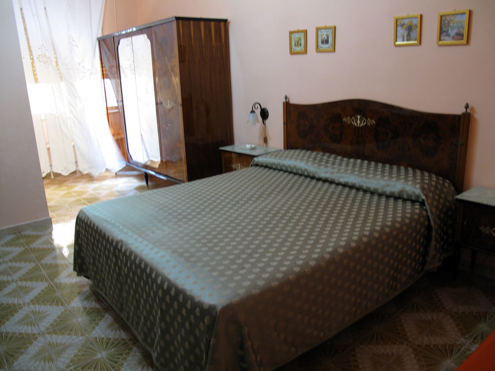 Il Mandorlo Bed & Breakfast Agrigento Eksteriør bilde